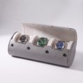 Étui à montres en cuir
